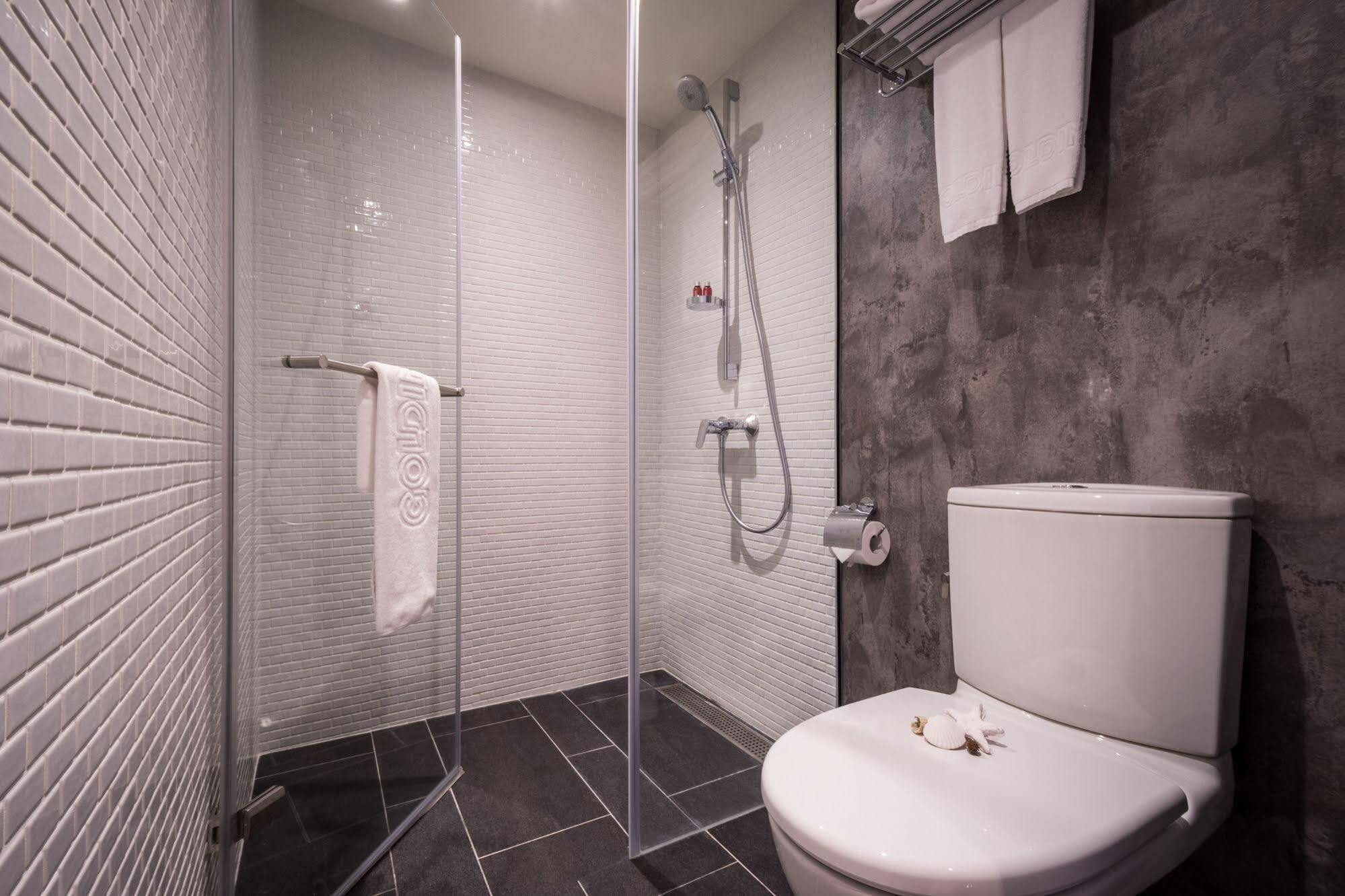 Goldinn Hotel Тайбэй Экстерьер фото