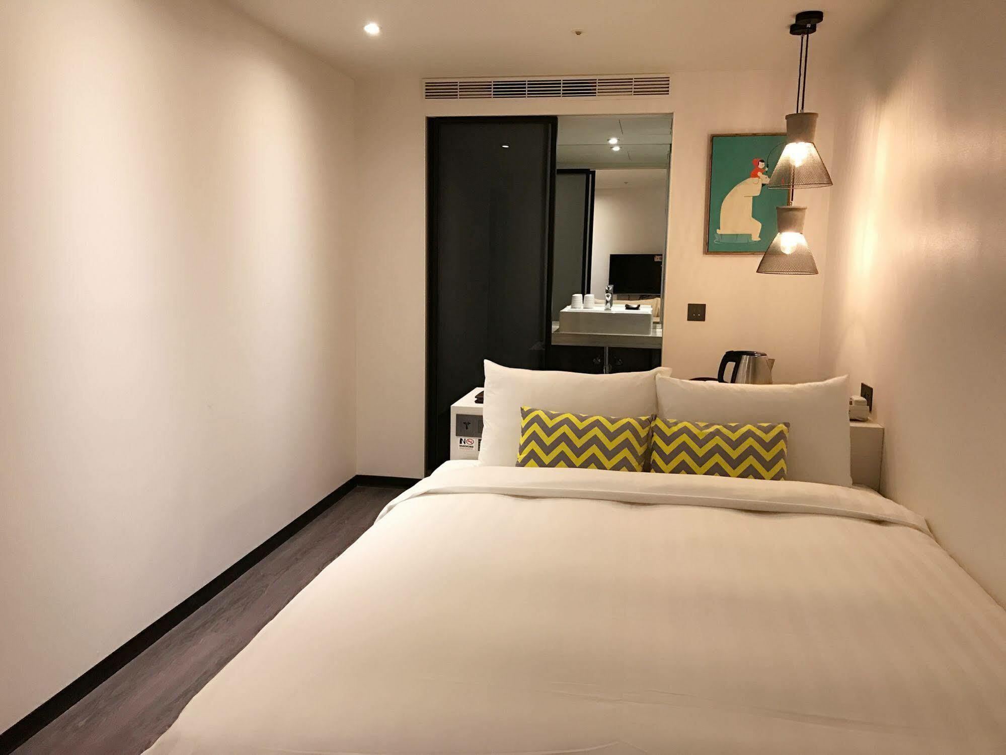 Goldinn Hotel Тайбэй Экстерьер фото
